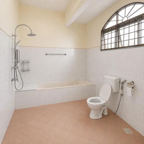 2-storey Terraced House for Sale in Seremban Jaya (Negeri Sembilan) - Kho Chng Guan - Bathroom - PropertyGuru.com.my