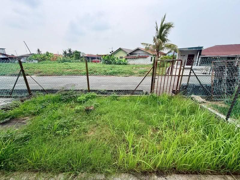 1-storey Terraced House for Sale in Taman Sungai Sireh (Klang) - Adaw Zain - Exterior - PropertyGuru.com.my