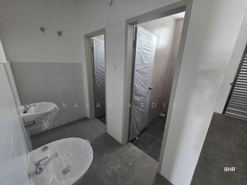 Kedai untuk Disewa di Setia Ecohill (Semenyih) - Najah Kadir - Bathroom - PropertyGuru.com.my