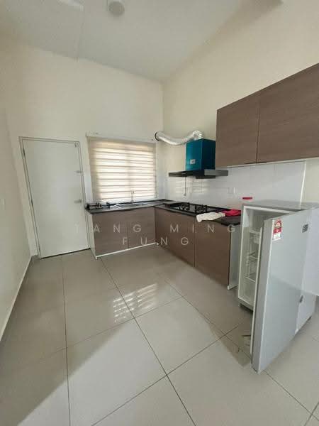 Rumah Teres 2-Tingkat untuk Disewa di Dengkil (Selangor) - Tang Ming Fung - Kitchen - PropertyGuru.com.my