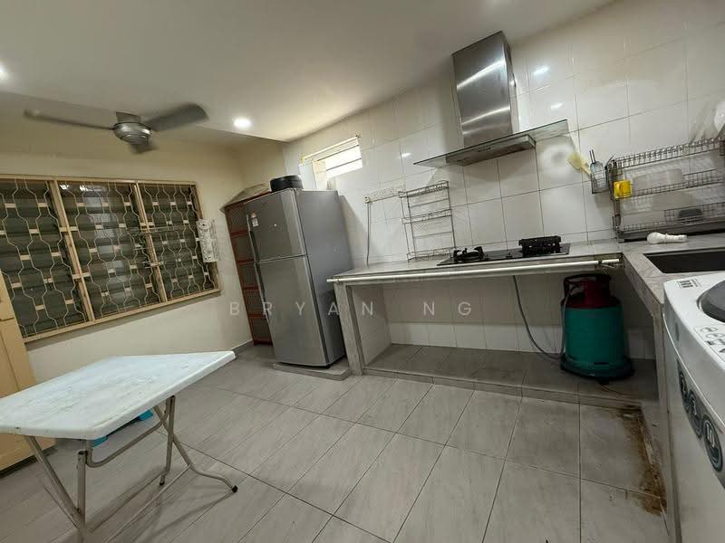 Flat for Rent at Seksyen 2 Wangsa Maju Flat - Bryan Ng - Kitchen - PropertyGuru.com.my