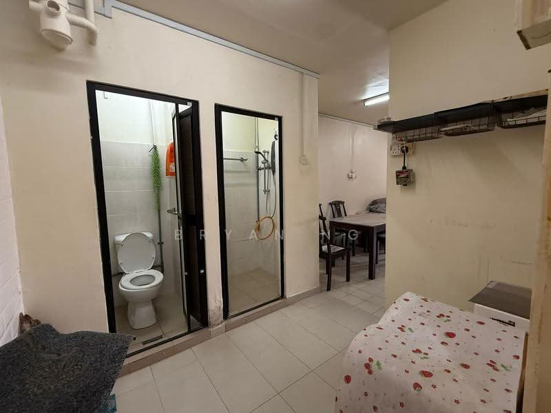 Flat for Rent at Seksyen 2 Wangsa Maju Flat - Bryan Ng - Bathroom - PropertyGuru.com.my