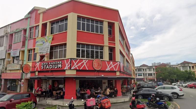 Shop for Rent in Bandar Seri Putra (Bangi) - Chris Tye - Exterior - PropertyGuru.com.my