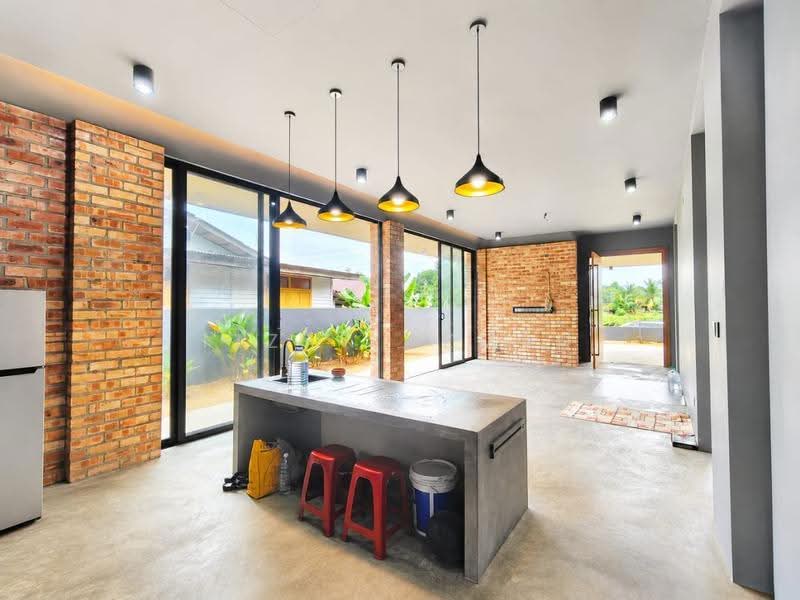 Bungalow House for Sale in Pekan (Pahang) - Izzat Azman - Kitchen - PropertyGuru.com.my