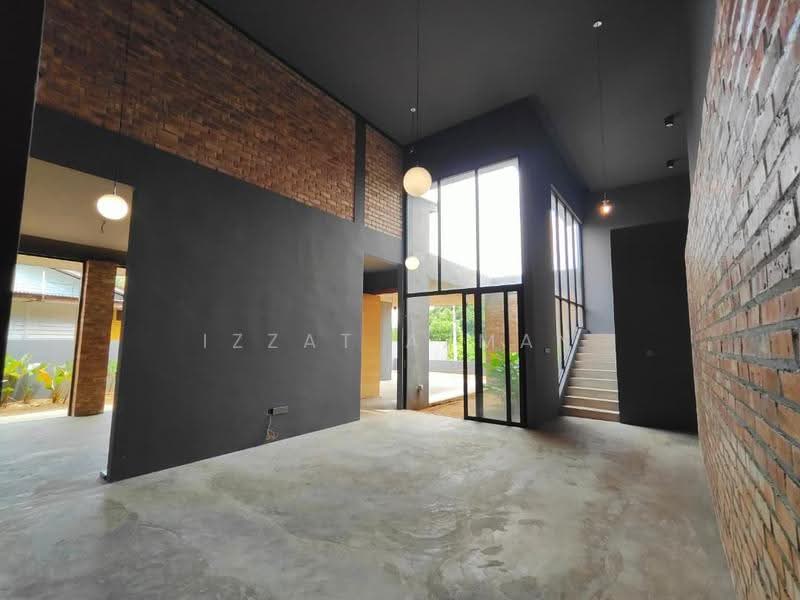 Bungalow House for Sale in Pekan (Pahang) - Izzat Azman - Interior - PropertyGuru.com.my