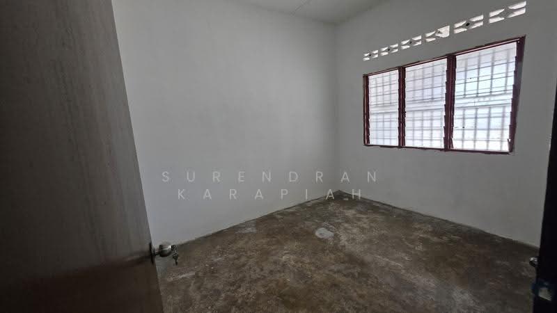 1-storey Terraced House for Sale in Taman Ria (Klang) - Surendran Karapiah - Interior - PropertyGuru.com.my