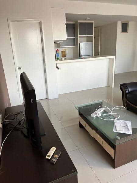 Kediaman Servis untuk Disewa di Birch Plaza - Desmond Low - Living Room - PropertyGuru.com.my