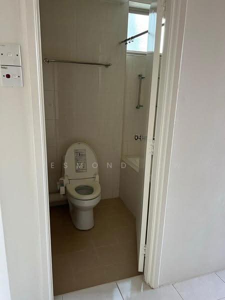 Kediaman Servis untuk Disewa di Birch Plaza - Desmond Low - Bathroom - PropertyGuru.com.my