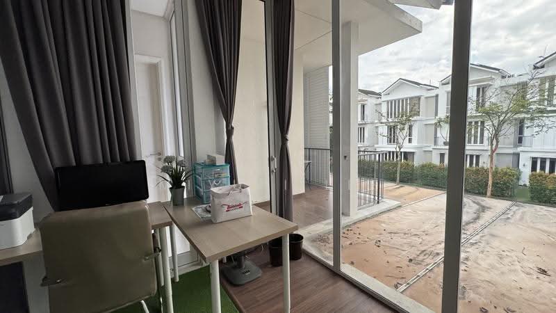 Bungalow House for Sale in Johor Bahru (Johor) - Miyuki Lee - Study - PropertyGuru.com.my