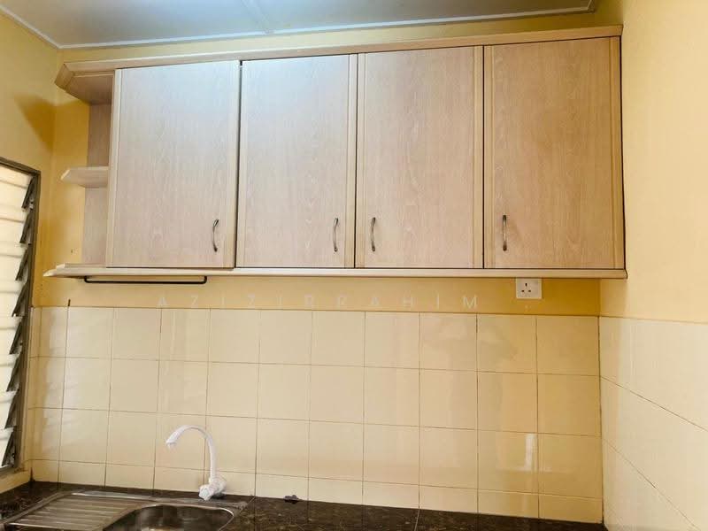 Apartment for Sale at Saujana Damansara - Azizirrahim . - Kitchen - PropertyGuru.com.my