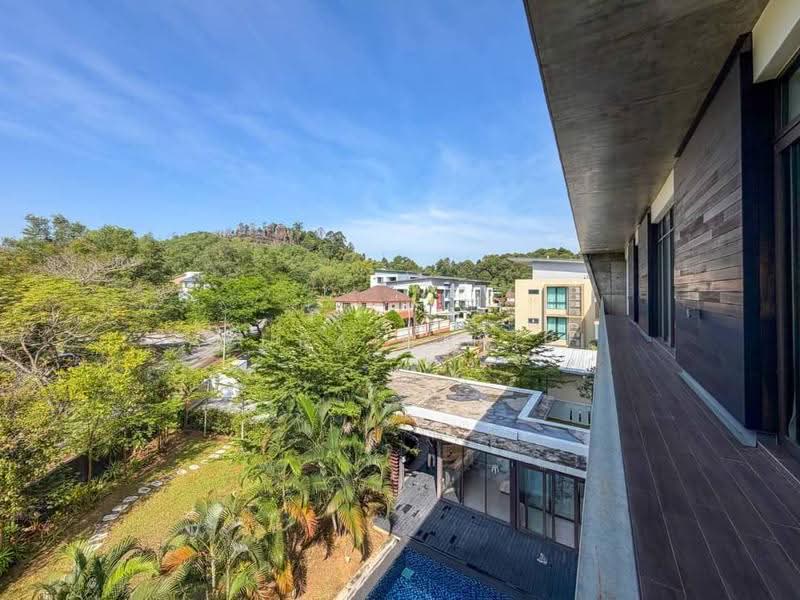 Bungalow House for Sale in Taman Puncak Perdana (Shah Alam) - Azura Hariri - Exterior - PropertyGuru.com.my