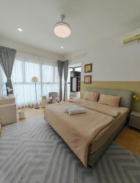 Condominium for Rent at Kings Bay @ Country Garden Danga Bay - Annie Tee - PropertyGuru.com.my