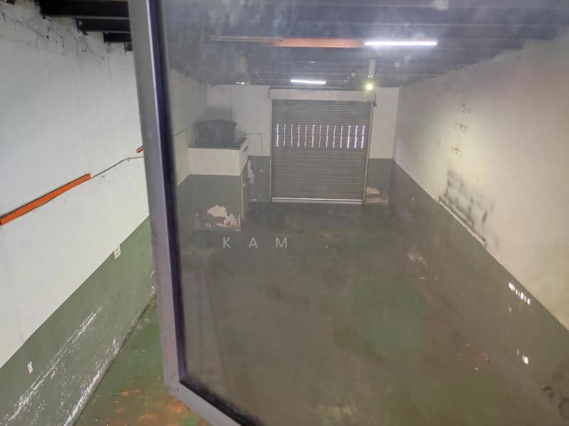 Kilang Teres untuk Dijual di Taman Perindustrian Pandamaran (Pelabuhan Klang) - Kam Chun Hoe - Interior - PropertyGuru.com.my