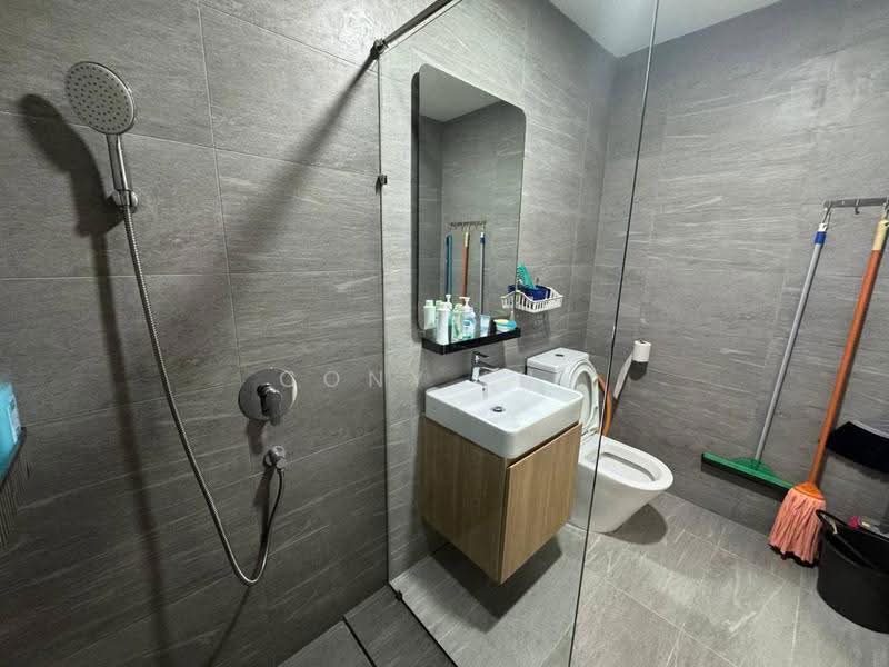 Kediaman Servis untuk Disewa di Aurora Suites @ Bukit Jalil - Cony Lum - Bathroom - PropertyGuru.com.my