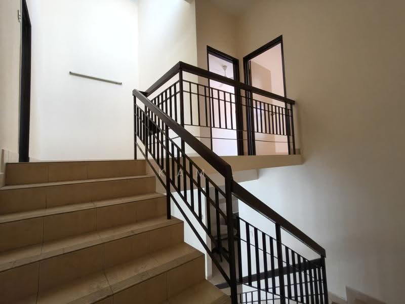 Rumah Teres 2-Tingkat untuk Disewa di Bandar Parklands (Klang) - Kam Chun Hoe - Corridor - PropertyGuru.com.my