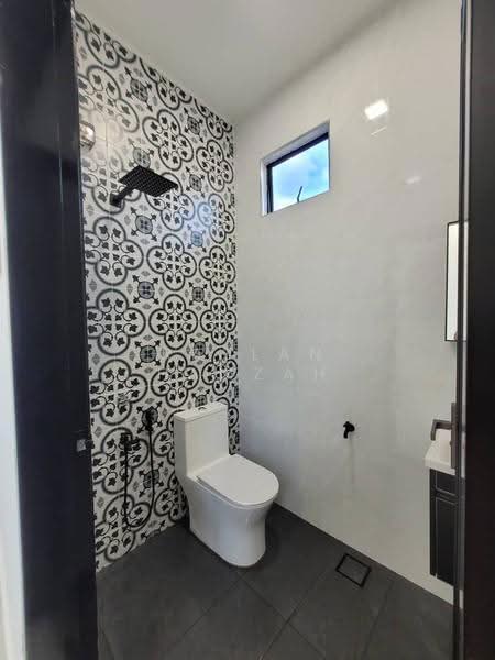 Bungalow House for Sale in Ketereh (Kelantan) - Razlan Hamzah - Bathroom - PropertyGuru.com.my