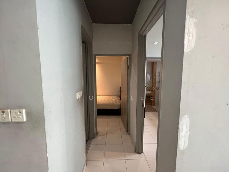 Condominium for Rent at Perdana Emerald - Kfong Lee - Corridor - PropertyGuru.com.my