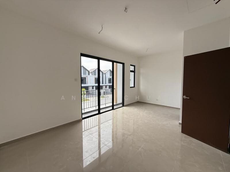 2-storey Terraced House for Sale in Johor Bahru (Johor) - Anson Chua - Living Room - PropertyGuru.com.my