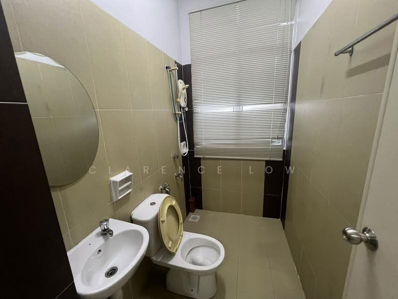 2-storey Terraced House for Rent in Johor Bahru (Johor) - Clarence Low - Bathroom - PropertyGuru.com.my