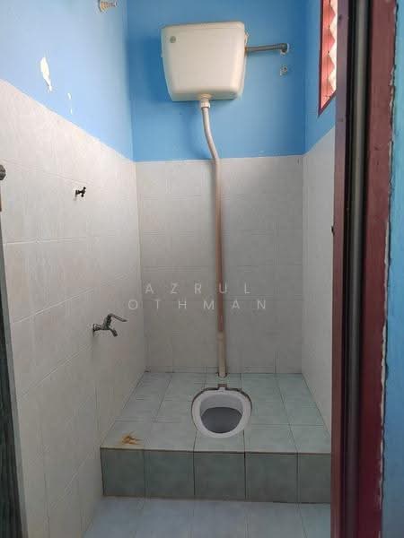 2-storey Terraced House for Sale in Taman Desa Rusa (Port Dickson) - Azrul Othman - Bathroom - PropertyGuru.com.my