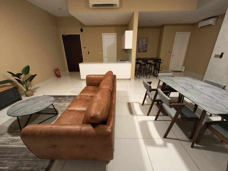 Kondominium untuk Disewa di PAR 3 - Evan Chan - Living Room - PropertyGuru.com.my