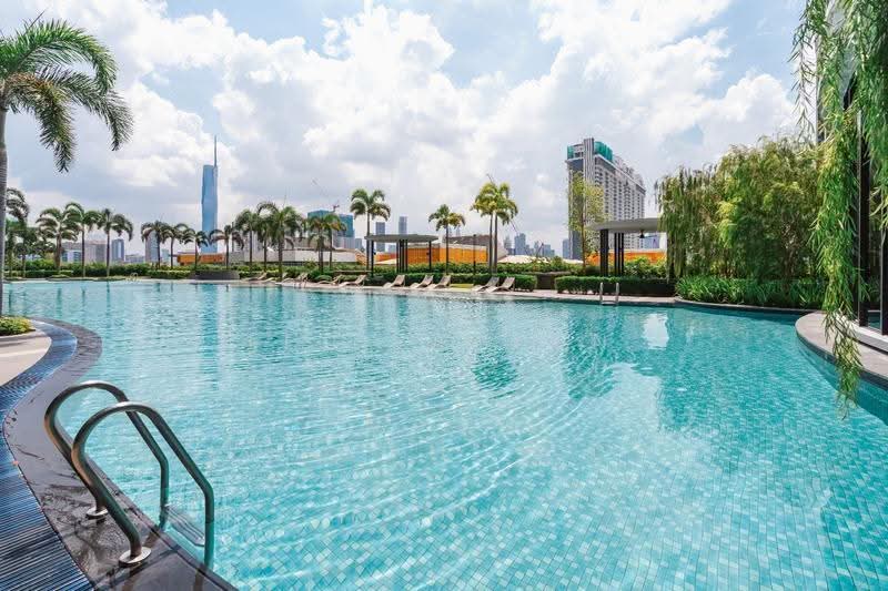 Service Residence for Sale at Trion @ KL - Lee Jaeyun - Pool - PropertyGuru.com.my