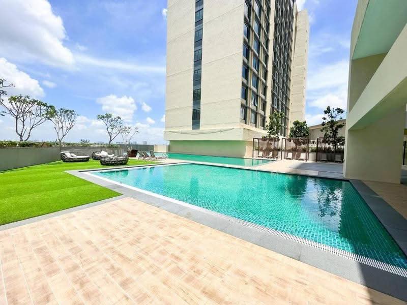 Service Residence for Sale at Paradigm Residence - Dexter Lim - Exterior - PropertyGuru.com.my