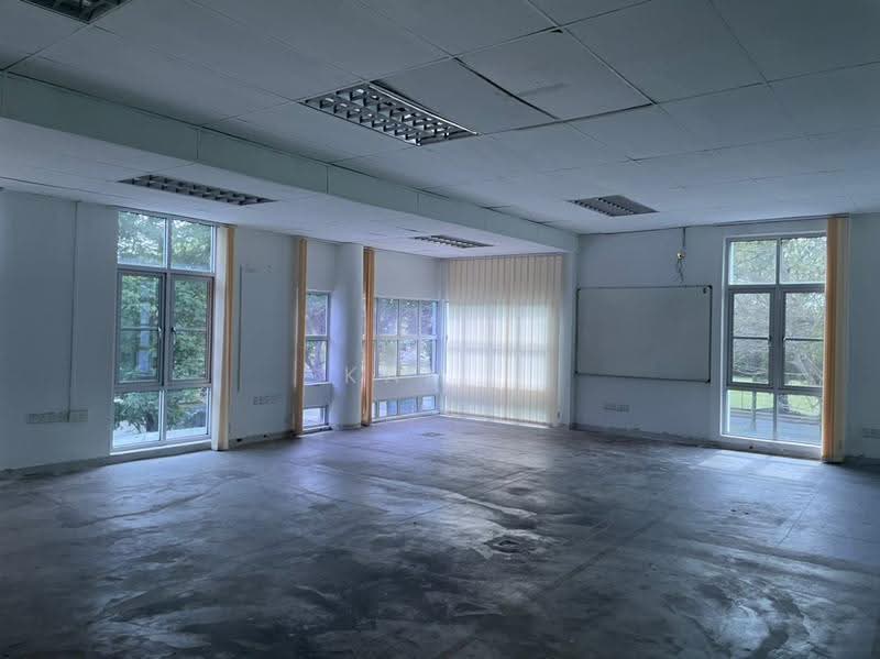 Semi-D Factory for Sale in Kota Kemuning (Shah Alam) - Kam Chun Hoe - Interior - PropertyGuru.com.my