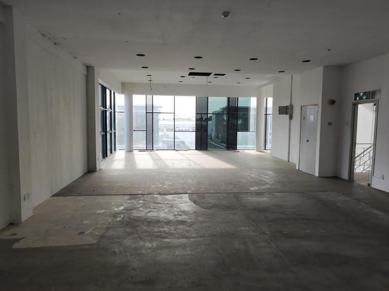 Semi-D Factory for Rent in Bukit Rimau (Shah Alam) - Kam Chun Hoe - Interior - PropertyGuru.com.my