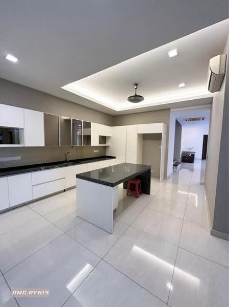 Semi-Detached House for Sale in Setia Damai (Setia Alam) - Yongsen Lim - Kitchen - PropertyGuru.com.my