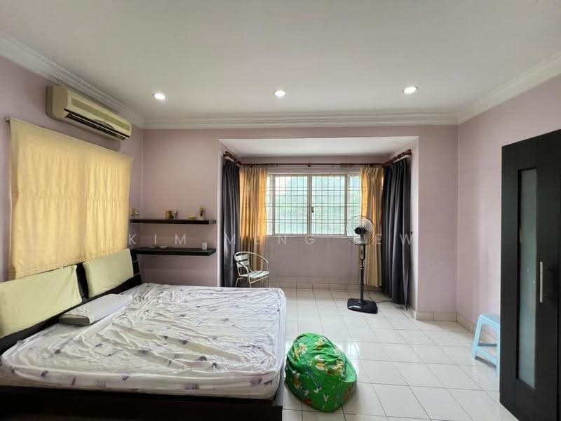 2.5-storey Terraced House for Sale in Taman Fadason (Kepong) - Kim Meng Lew - Bedroom - PropertyGuru.com.my
