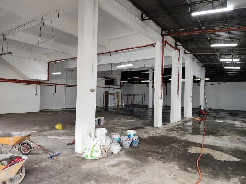 Factory for Rent in Bukit Kemuning (Shah Alam) - Kam Chun Hoe - Interior - PropertyGuru.com.my