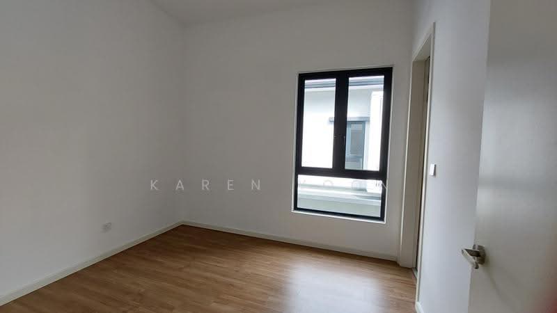 Banglo Lot Kosong untuk Dijual di Bandar Tropicana Aman (Telok Panglima Garang) - Karen Yoon - Bedroom - PropertyGuru.com.my