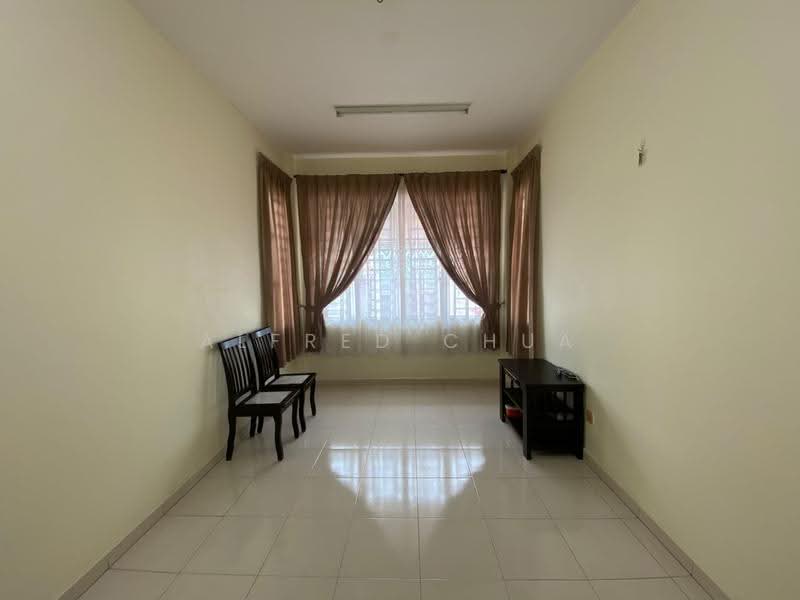 Rumah Berkembar untuk Dijual di Taman Tekukur Indah (Nibong Tebal) - Alfred Chua - Living Room - PropertyGuru.com.my