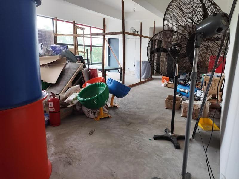 Terrace Factory for Sale in Bukit Kemuning (Shah Alam) - Kam Chun Hoe - Interior - PropertyGuru.com.my