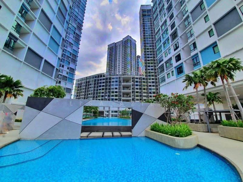Service Residence for Sale at i-SOHO @ i-City - Lisa Azila - Exterior - PropertyGuru.com.my