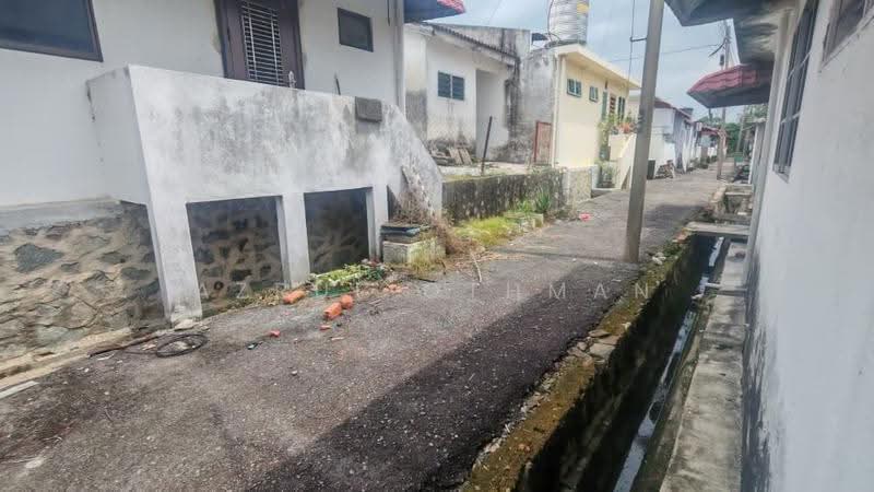1-storey Terraced House for Sale in Taman Bidara (Seremban) - Azrul Othman - Exterior - PropertyGuru.com.my
