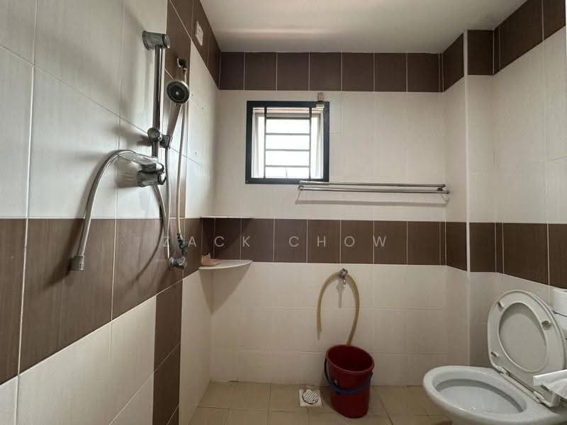 Rumah Teres 2-Tingkat untuk Dijual di Ehsan Jaya (Johor Bahru) - Zack Chow - Bathroom - PropertyGuru.com.my