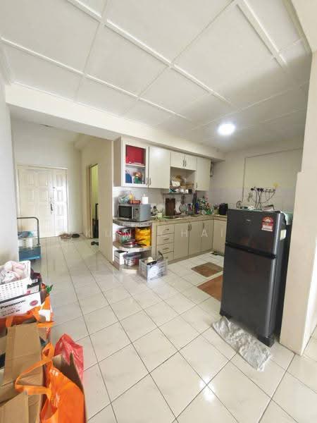 Pangsapuri untuk Disewa di Larkin Utama (Menara Metro Larkin) - Kun Chai - Kitchen - PropertyGuru.com.my