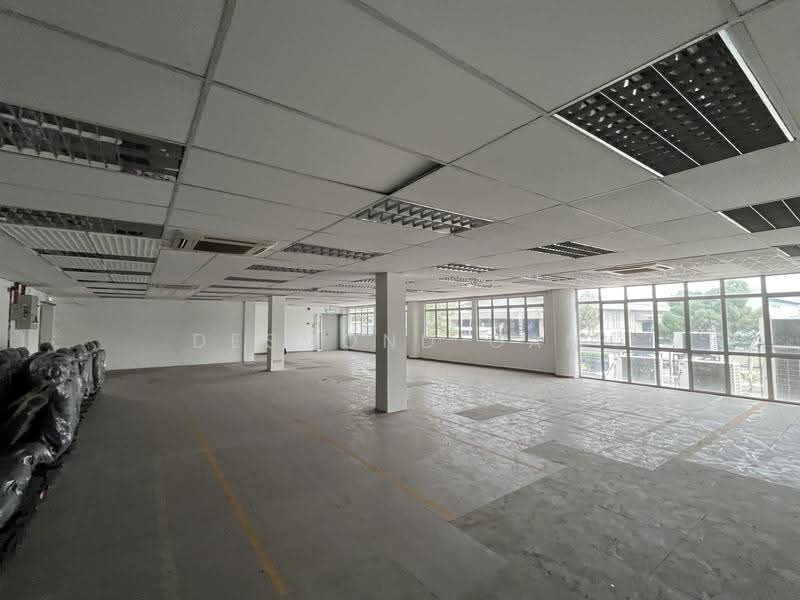 Warehouse for Sale in Taman Perindustrian Usj 1 (Subang Jaya) - Desmond Gan - Interior - PropertyGuru.com.my