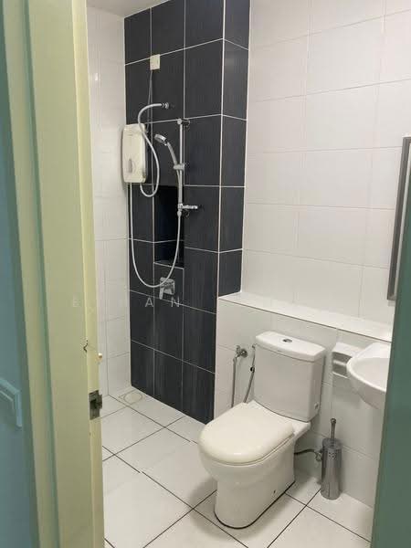2-storey Terraced House for Rent in Eco Majestic (Semenyih) - Ethan Leong - Bathroom - PropertyGuru.com.my