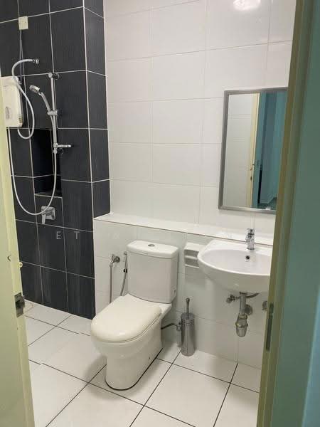 2-storey Terraced House for Rent in Eco Majestic (Semenyih) - Ethan Leong - Bathroom - PropertyGuru.com.my