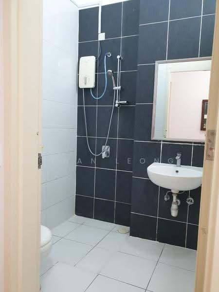 2-storey Terraced House for Rent in Eco Majestic (Semenyih) - Ethan Leong - Bathroom - PropertyGuru.com.my