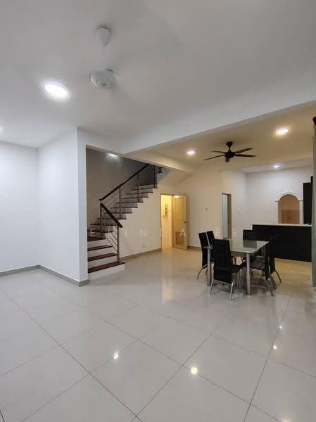 Rumah Kluster untuk Disewa di Taman Adda Heights (Tebrau) - Melinda Ee - Living Room - PropertyGuru.com.my