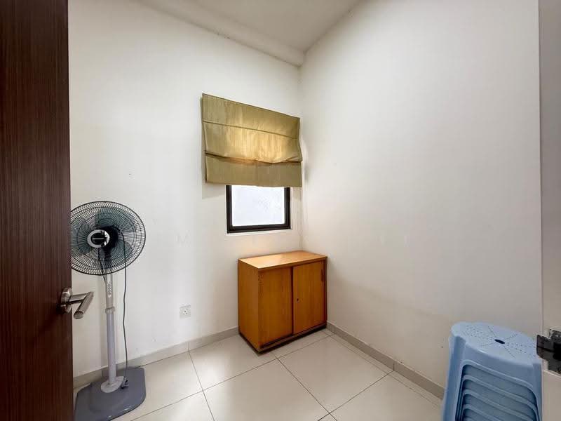 Service Residence for Sale at Seasons Garden Residences - Lim Yeow Pei - Interior - PropertyGuru.com.my