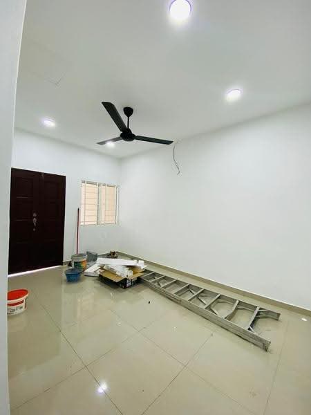 1-storey Terraced House for Sale in Taman Pelangi (Sikamat) - Azrul Othman - Interior - PropertyGuru.com.my