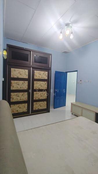 1-storey Terraced House for Rent in Senai (Johor) - Kyoris Loh - Bedroom - PropertyGuru.com.my