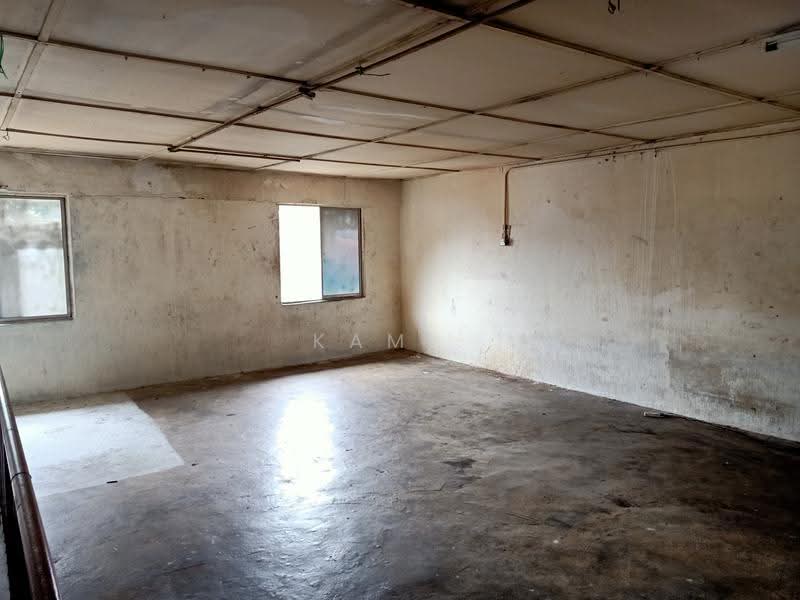 Kilang Teres untuk Dijual di Seksyen U1 (Glenmarie) - Kam Chun Hoe - Interior - PropertyGuru.com.my