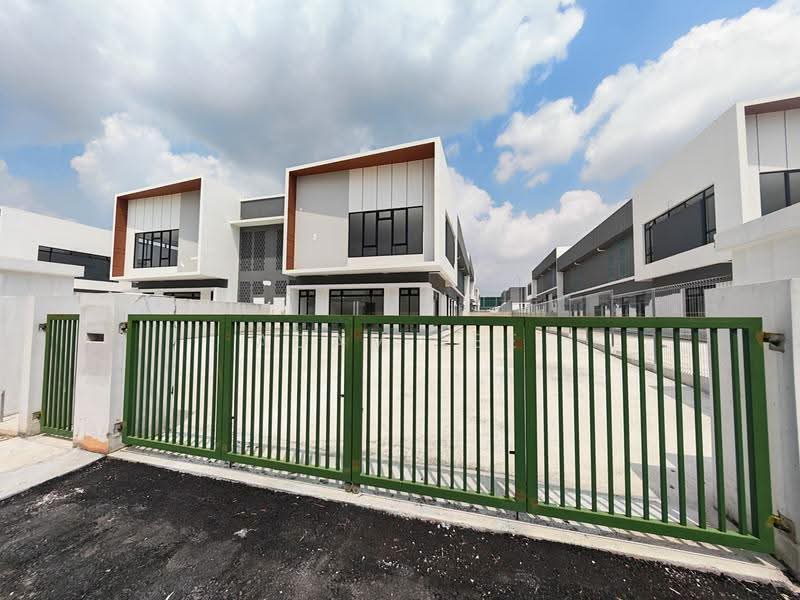 Kilang untuk Disewa di Johor Bahru (Johor) - Adam Lee - Exterior - PropertyGuru.com.my