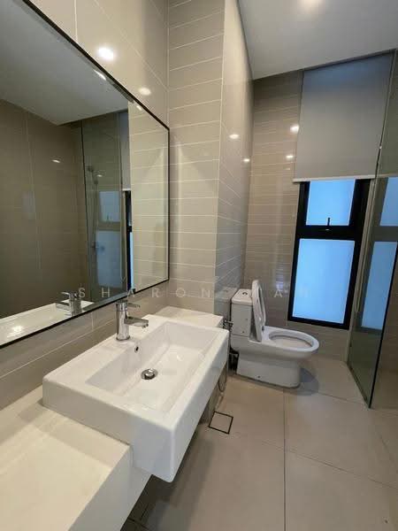 Kondominium untuk Disewa di The Veo - Sharon Mah - Bathroom - PropertyGuru.com.my